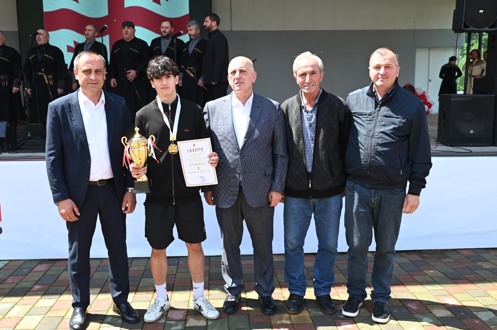 გილოცავთ საქართველოს დამოუკიდებლობის დღეს